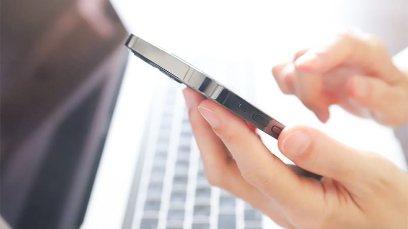 電話やメールでのお問い合わせ